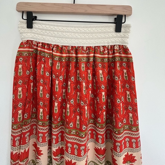 Floral Maxi Peasant Skirt with Print Size: Medium - Picture 7 of 13